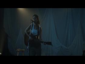 Halsey Finally - Beautiful Stranger (HD)